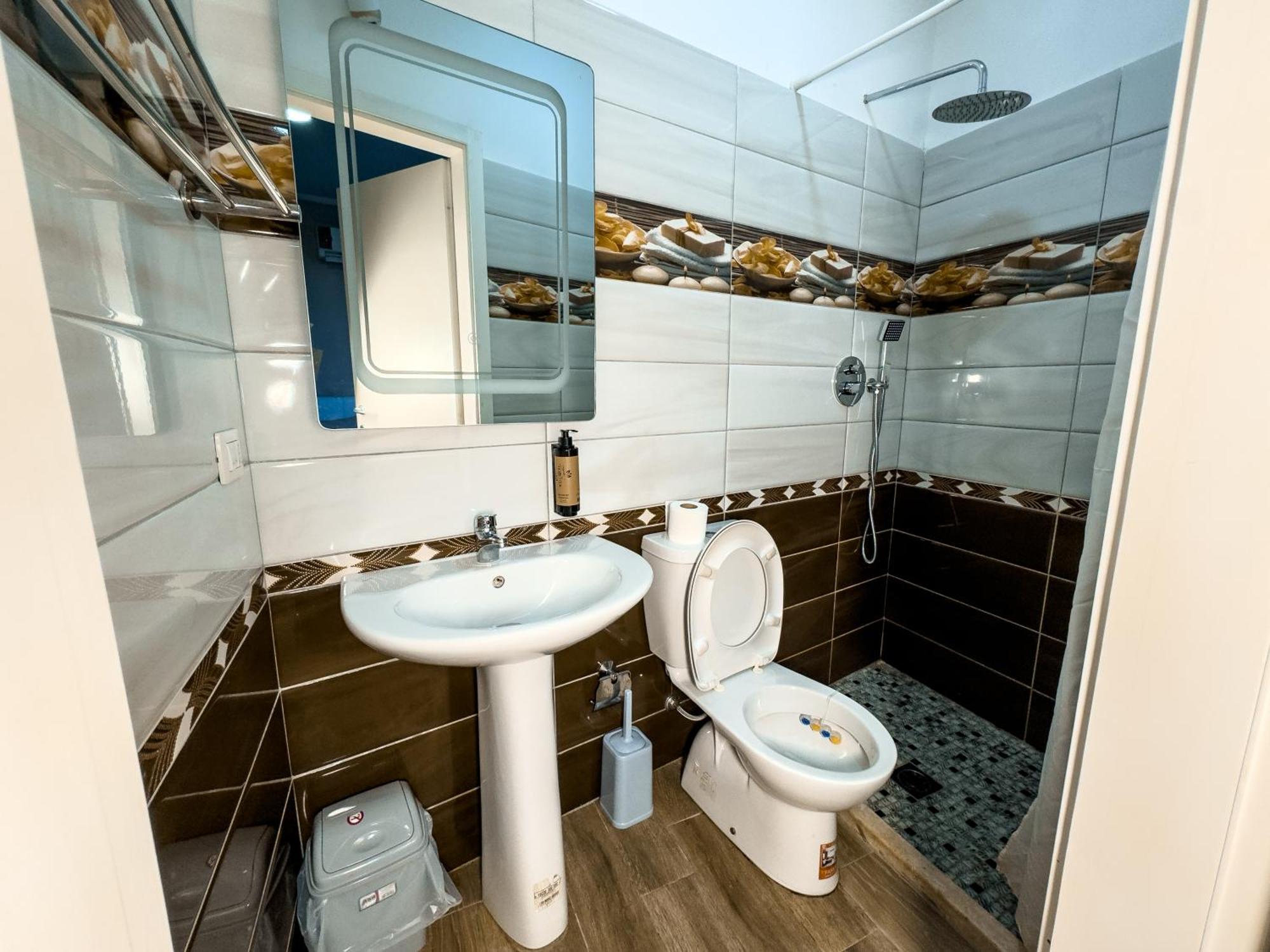 Shkodra Budget Hotel Экстерьер фото