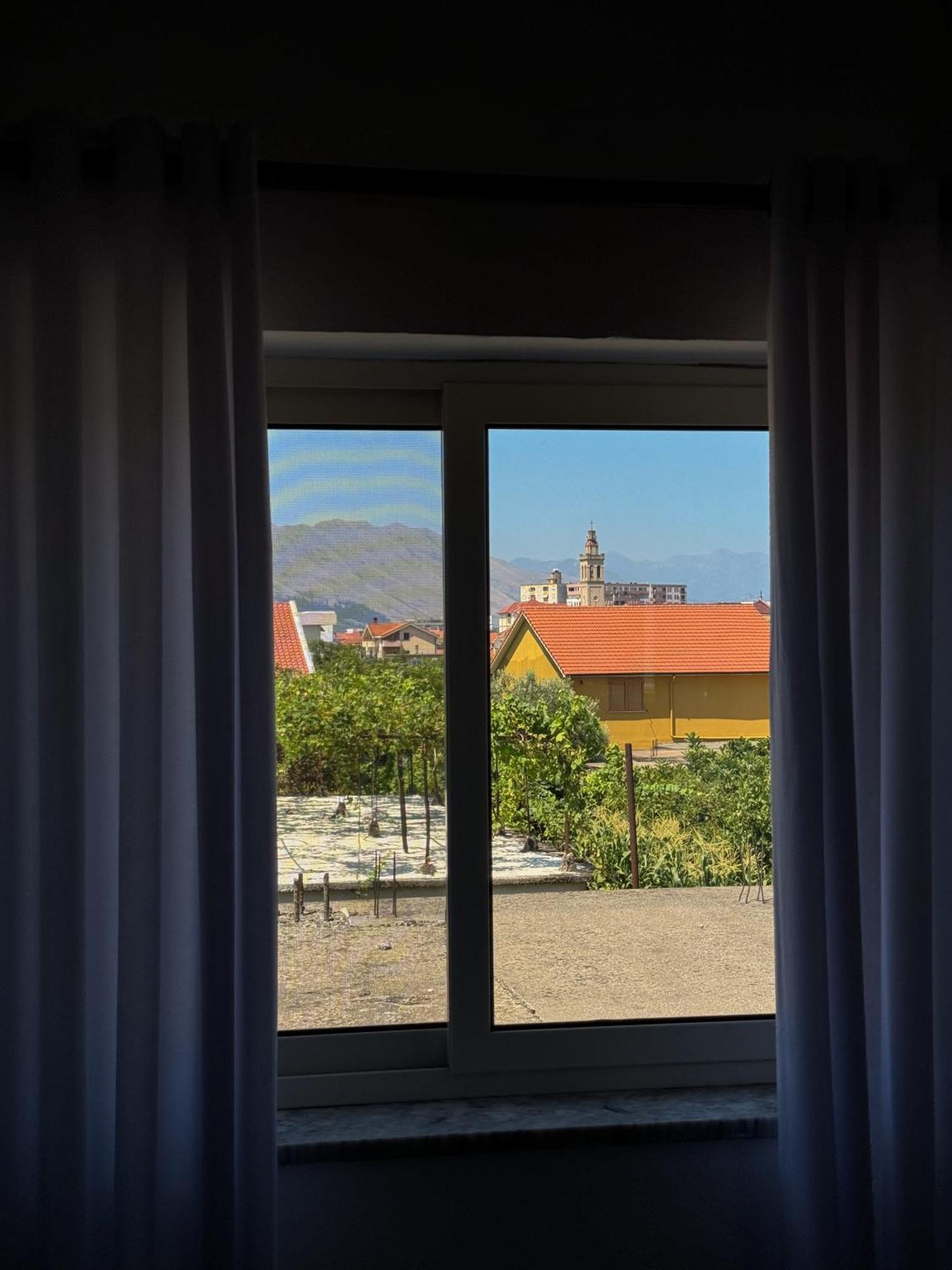 Shkodra Budget Hotel Экстерьер фото