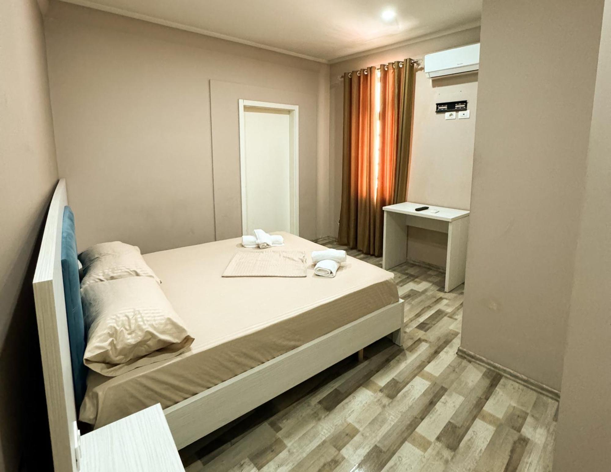Shkodra Budget Hotel Экстерьер фото